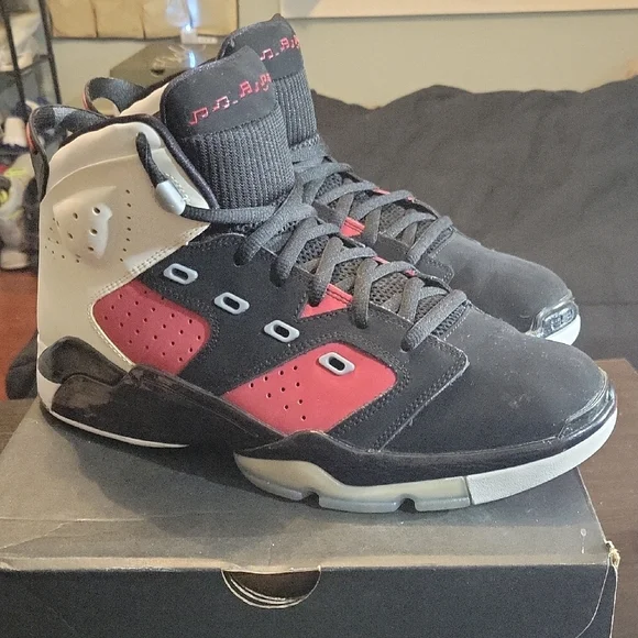 Jordan 6-17-23 'Carmine' (2021) Mens 11.5 EUC W/BOX - Picture 3 of 11